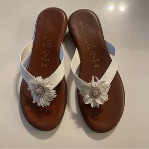 Italian Shoemakers White and Brown Sandals with Floral Embellishments 7.5